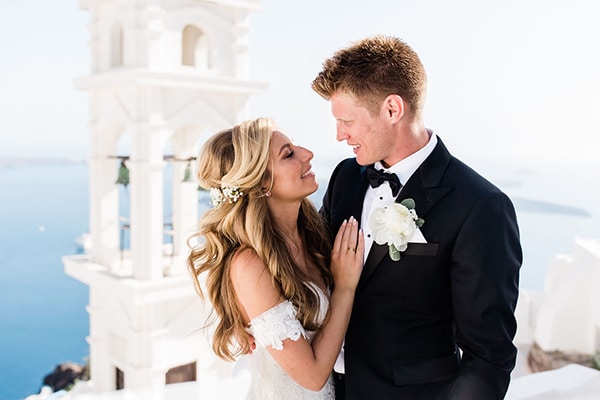 Gorgeous wedding in Santorini with blush pink and gold hues | Leoni & Joe