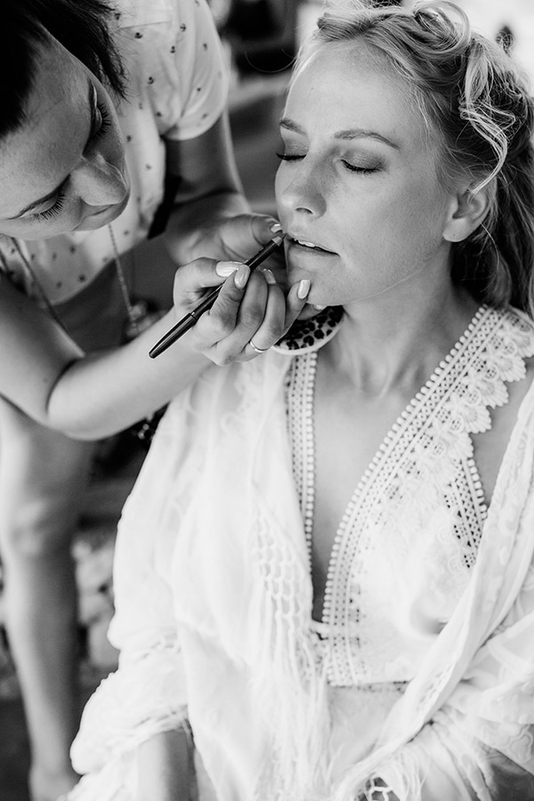 bohemian-style-wedding-lefkada-abundance-earthy-colors-and-textures_09