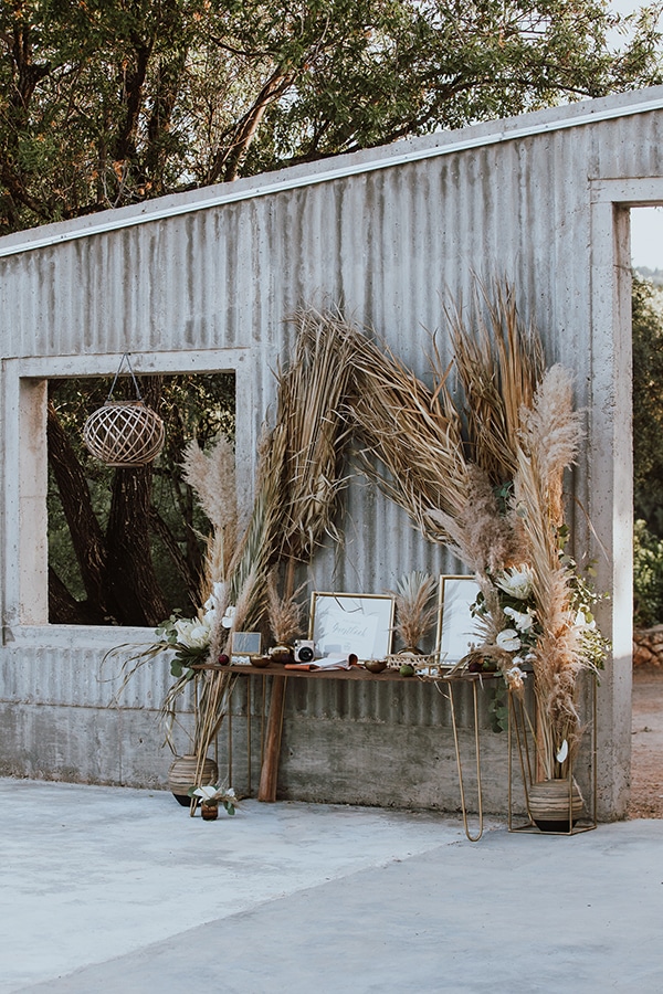 bohemian-style-wedding-lefkada-abundance-earthy-colors-and-textures_28