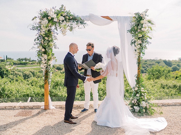 luxurious-wedding-kefalonia-neutral-color-hues_24