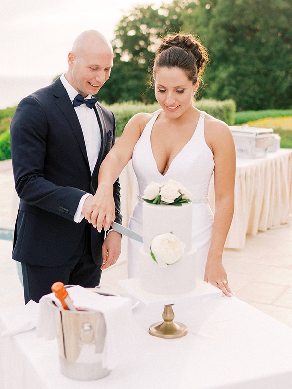 luxurious-wedding-kefalonia-neutral-color-hues_37