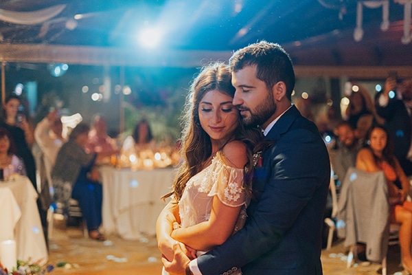 beautiful-fall-wedding-vivid-colors_26