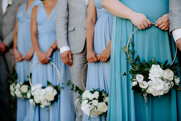 dreamy-summer-wedding-athens-lush-greenery-fairylights_08