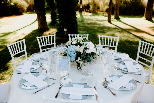 dreamy-summer-wedding-athens-lush-greenery-fairylights_16