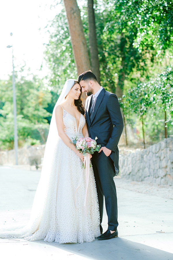 elegant-spring-wedding-nicosia-romantic-details_25