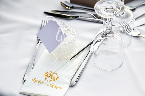 gorgeous-fall-wedding-thessaloniki-white-flowers_24