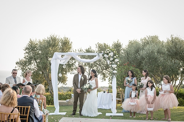 gorgeous-indian-wedding-colorful-flowers-kefalonia-island_26x