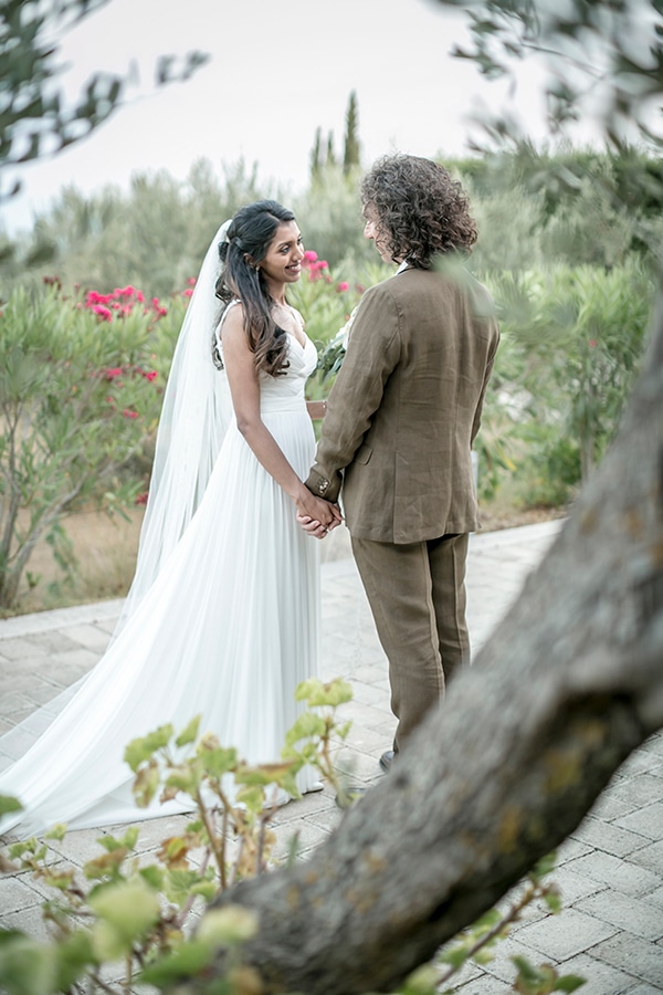 gorgeous-indian-wedding-colorful-flowers-kefalonia-island_39