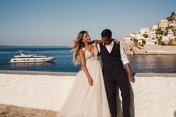 romantic-summer-wedding-athens-austin-roses-coral-hues_13x