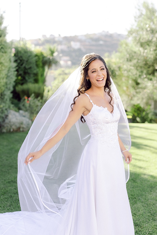 romantic-summer-wedding-athens-olive-theme_11