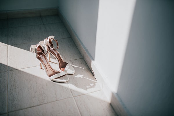 breathtaking-elopement-in-santorini_05