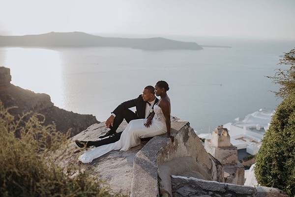 breathtaking-elopement-in-santorini_13x