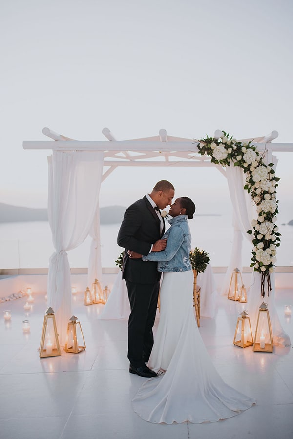 breathtaking-elopement-in-santorini_16