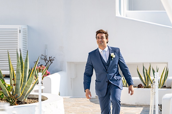 intimate-modern-wedding-santorini_07