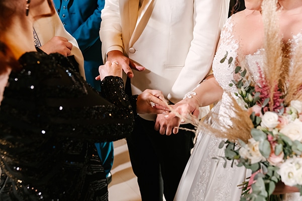 bloomed-fall-wedding-breathtaking-view-santorini-island_13