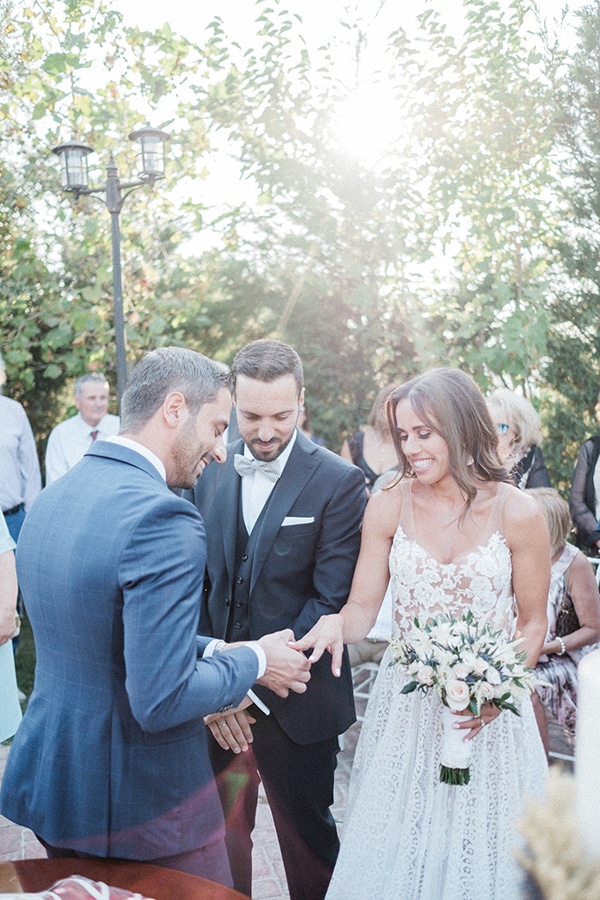 charming-lavender-inspiring-wedding-athens-romantic-details_27