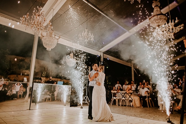 glamorous-wedding-full-romance-lapatsa-countryside_01z