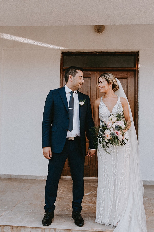 glamorous-wedding-full-romance-lapatsa-countryside_20x