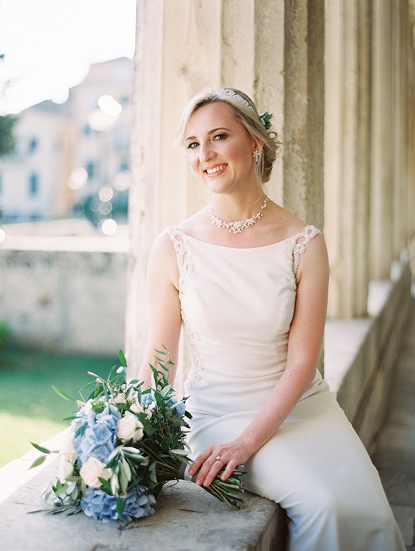 intimate-wedding-corfu-timeless-white-romantic-dusty-blues_48