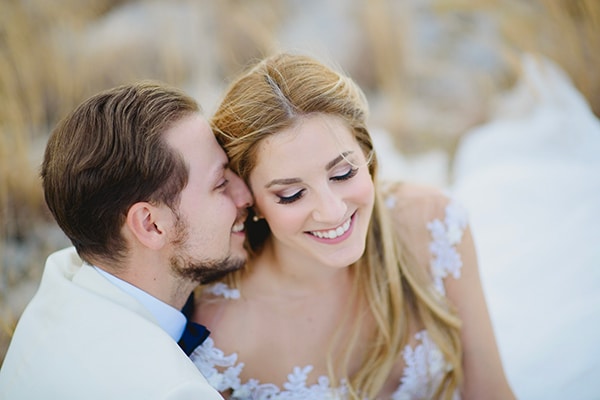 lovely-summer-wedding-athens-white-flowers_02
