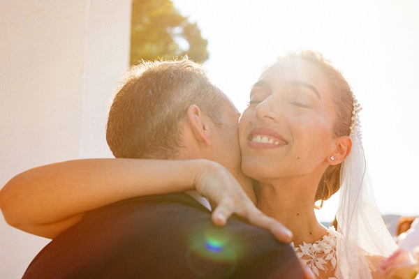 lush-garden-style-wedding-parga-touches-elegance_25