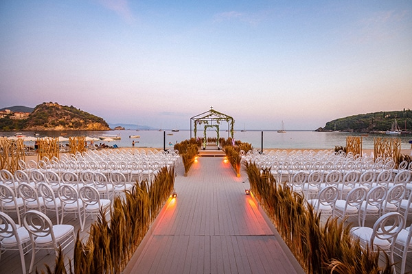 lush-garden-style-wedding-parga-touches-elegance_31