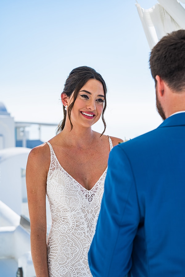 romantic-summer-wedding-most-breathtaking-view-Santorini-island_11x