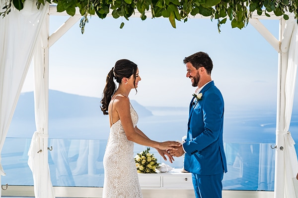 romantic-summer-wedding-most-breathtaking-view-Santorini-island_12x