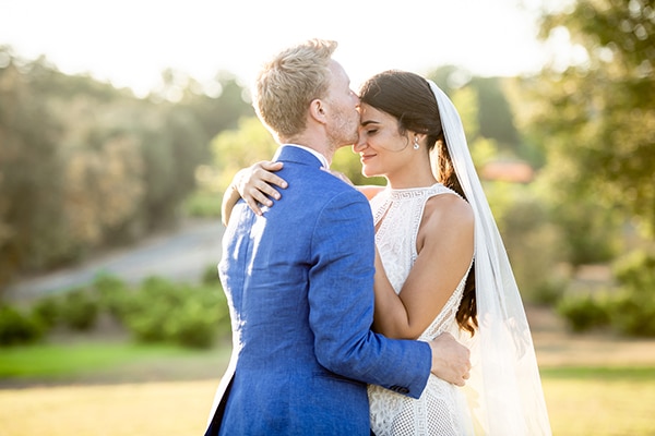 romantic-summer-wedding-paphos-minthis-resort_01