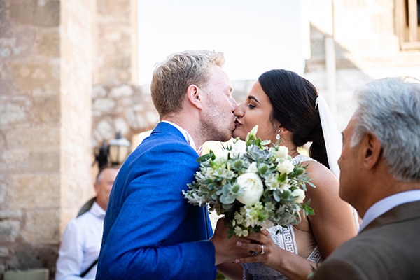 romantic-summer-wedding-paphos-minthis-resort_15