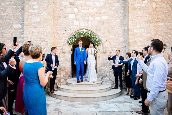 romantic-summer-wedding-paphos-minthis-resort_21