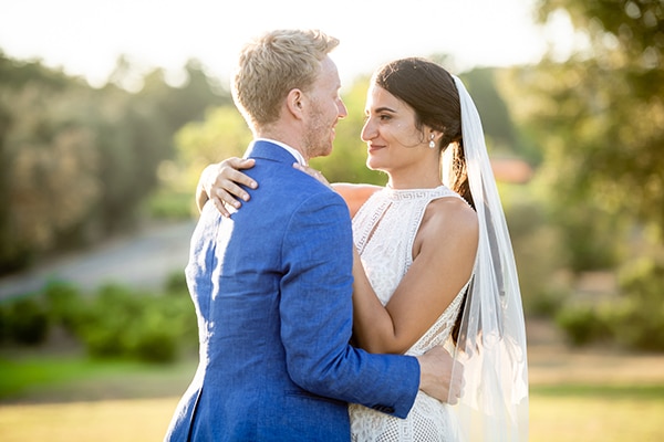 romantic-summer-wedding-paphos-minthis-resort_30