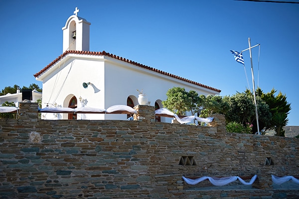 dreamy-wedding-andros-serene-beach-background_16