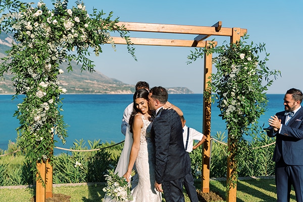 intimate-garden-wedding-kefalonia-lovely-details_24
