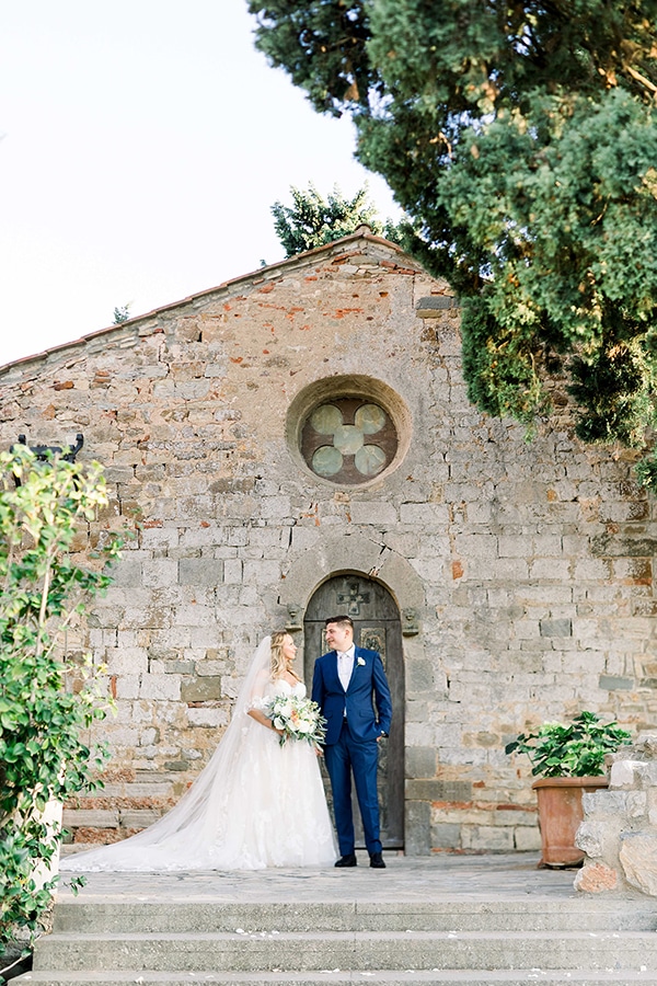 romantic-destination-wedding-Italy_02