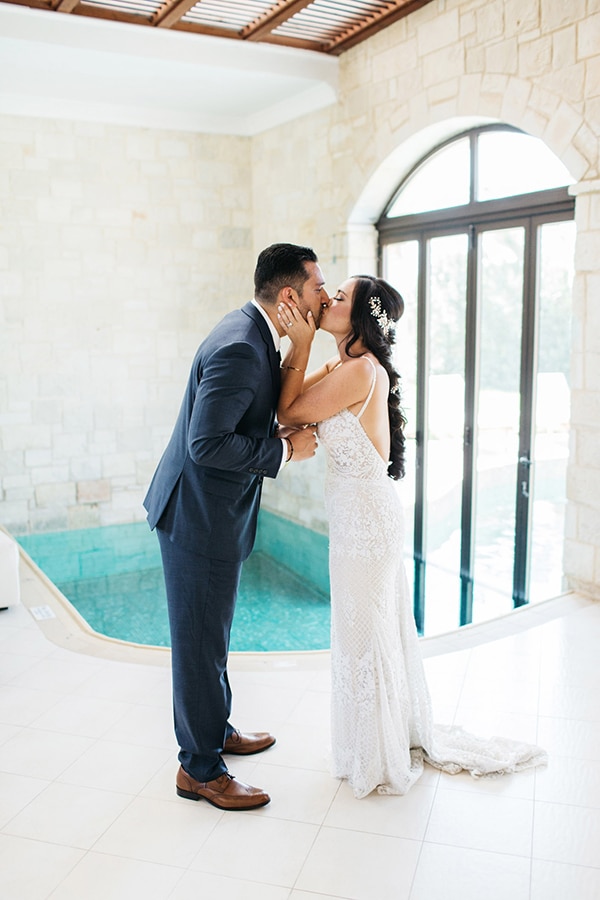 lush-romantic-wedding-crete-pastel-hues_14