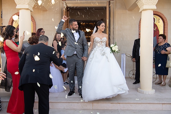 modern-white-gold-wedding-limassol_08