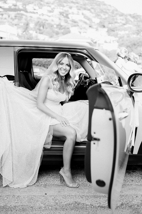 boho-chic-beach-wedding-athens-pampas-grass-pastel-hues_10