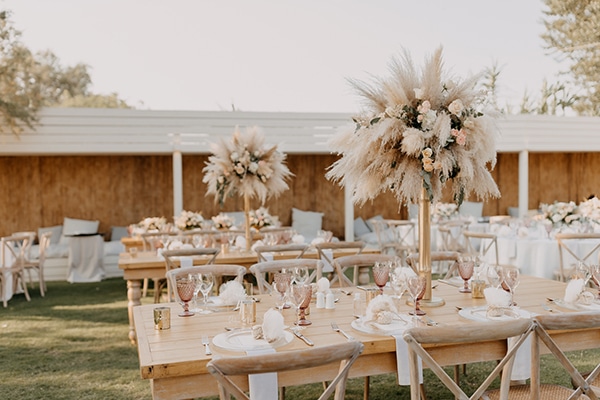 boho-chic-beach-wedding-athens-pampas-grass-pastel-hues_22