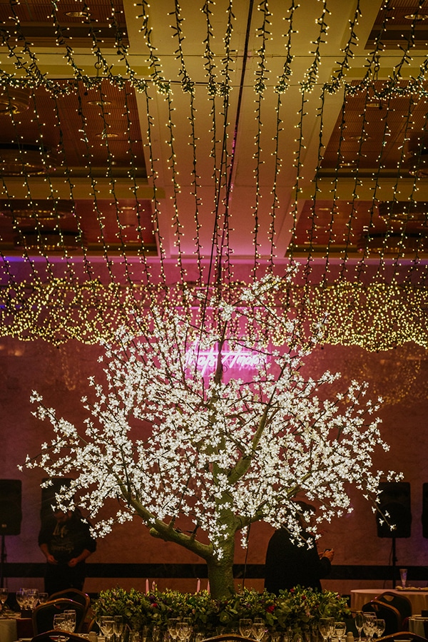 amazing-lighting-ideas-for-an-unforgettable-wedding-party_03x