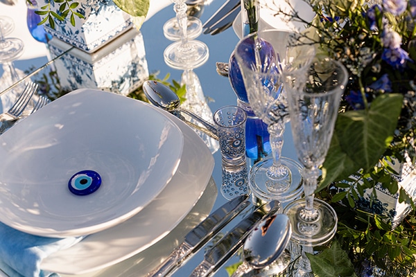 beautiful-styled-shoot-santorini-romantic-details_06