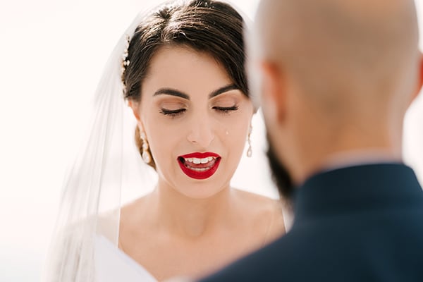 inspiring-destination-wedding-santorini-most-amazing-details_28