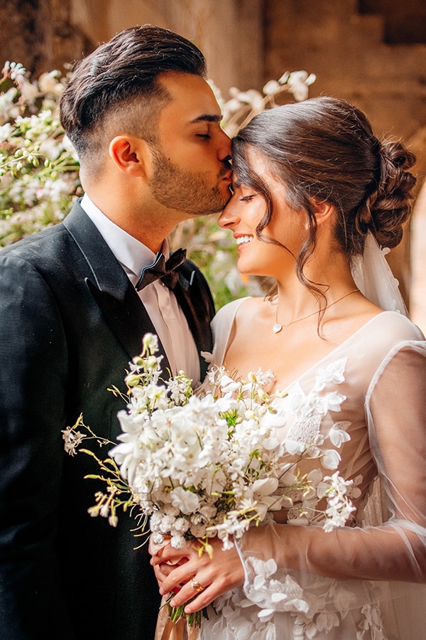 romantic-ethereal-styled-shoot-inspired-italian-destination-wedding_01x