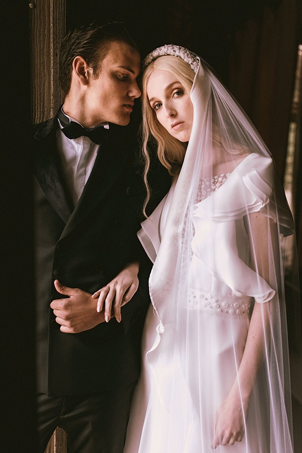 whimsical-styled-shoot-lunaria-soft-color-tones_24