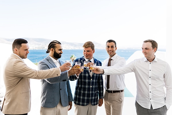 romantic-summer-wedding-paros-bougainvillea_08