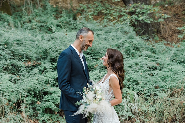 boho-inspired-fall-wedding-greece-ivory-roses_01