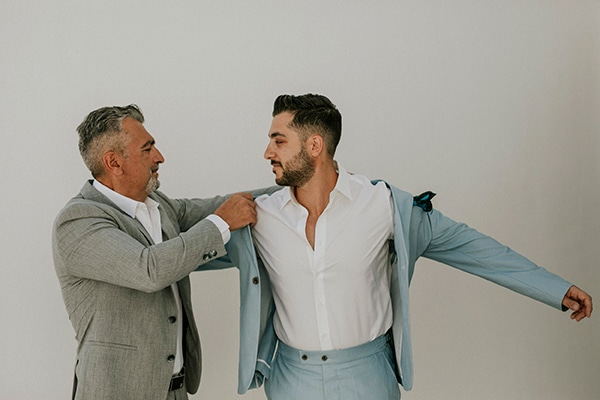 autumn-fairytale-wedding-santorini-island-most-dreamy-views_11