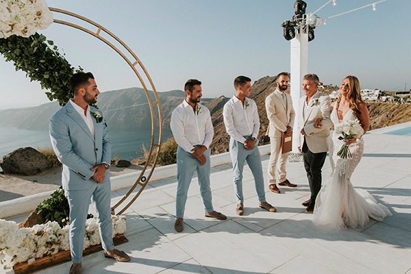 autumn-fairytale-wedding-santorini-island-most-dreamy-views_17
