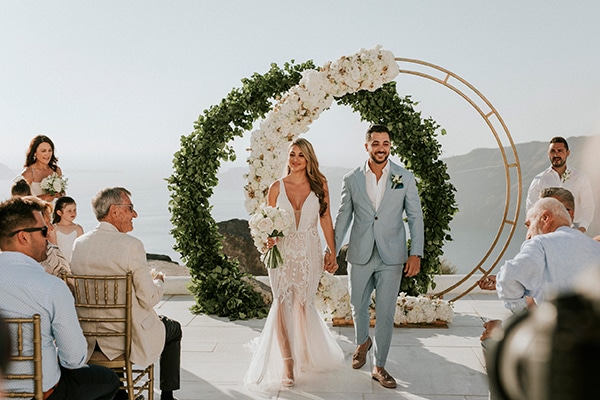 autumn-fairytale-wedding-santorini-island-most-dreamy-views_23