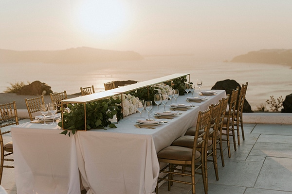 autumn-fairytale-wedding-santorini-island-most-dreamy-views_27
